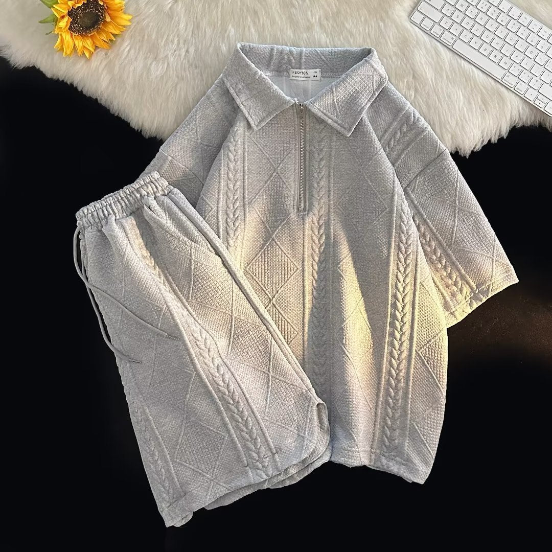 Kurzarmpolo & Shorts